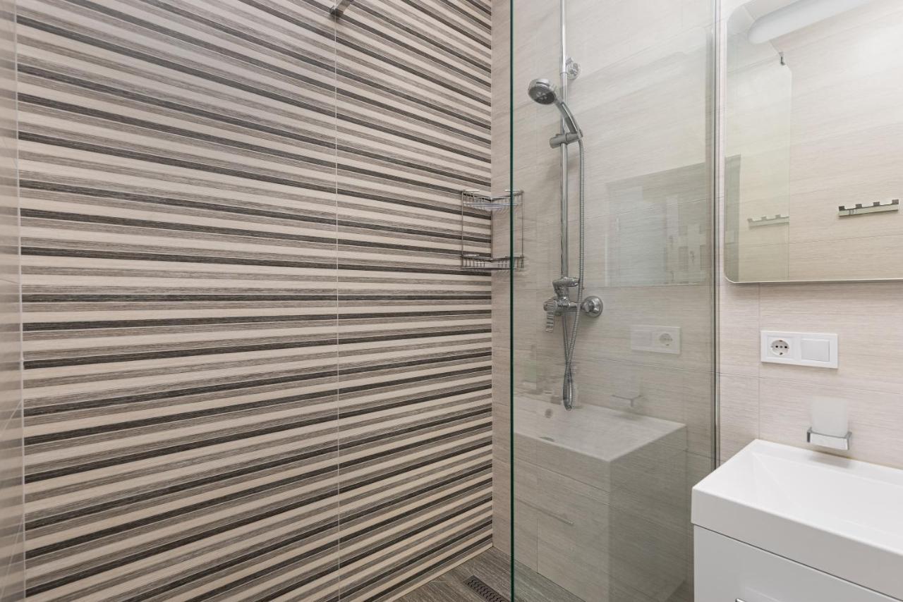 44 Pearl 1-Bedroom Panoramic Sea View Apartment Odessa Exteriör bild
